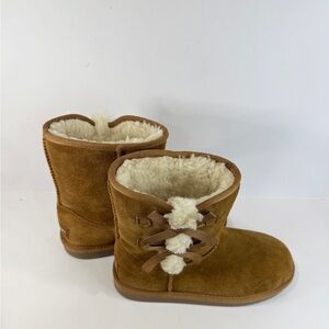 Koolaburra by UGG Chestnut Bow Shearling Winter Boots Women’s 5